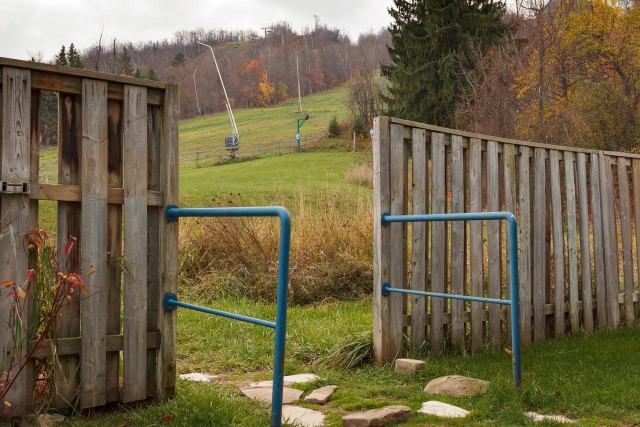 Blue Mountain Suites بلو ماونتينز المظهر الخارجي الصورة